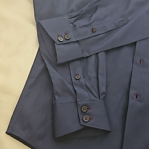 Le Chateau Men's Tailored Fit Button-Down Long Sleeves Shirt 15-15.5 XS Navy Blu - Picture 13 of 16